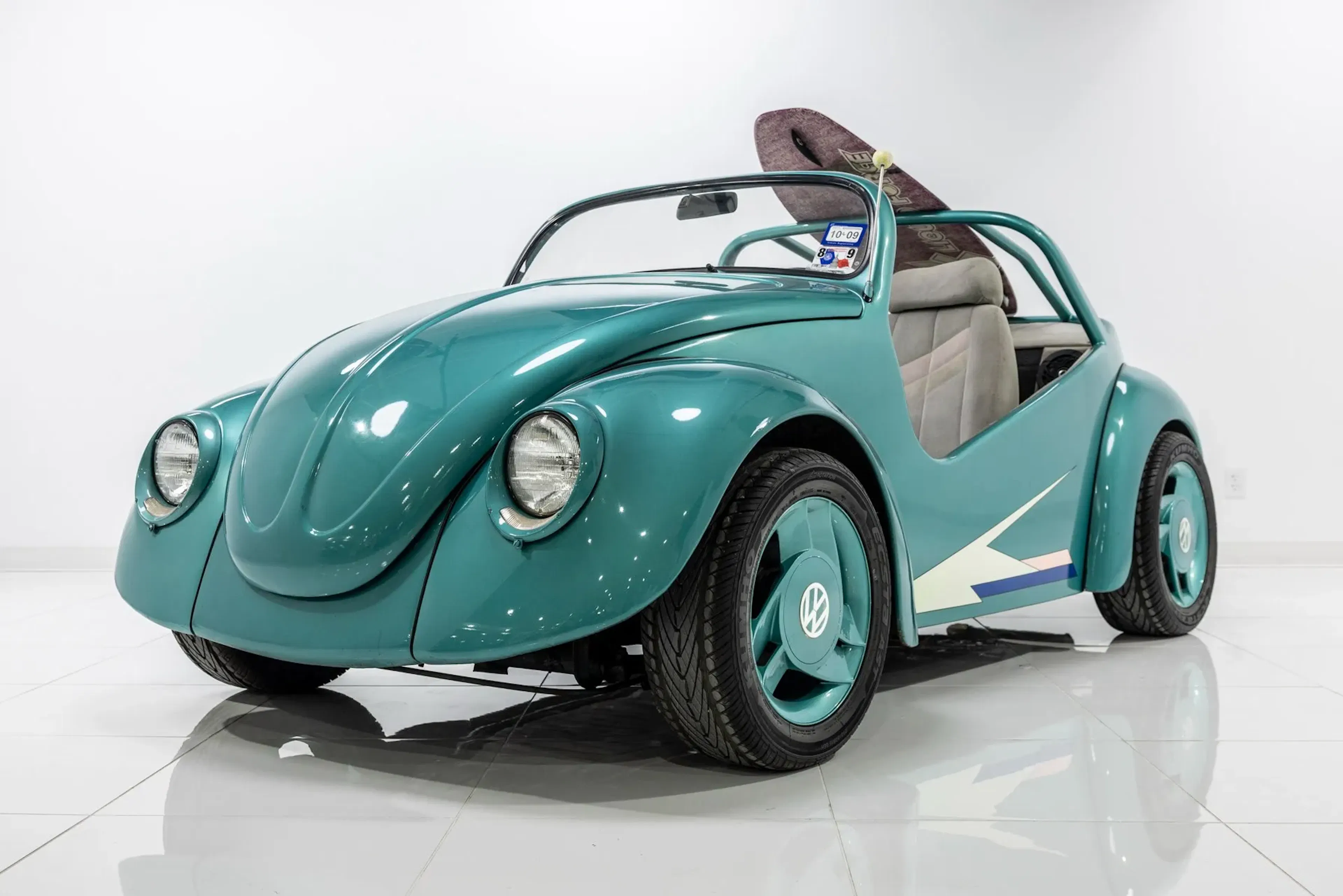1971 Volkswagen Super Beetle Base Value | Hagerty Valuation Tools®